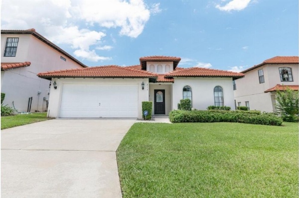 Three-Bedroom Pool Home Kissimmee image 18